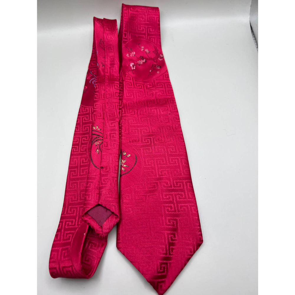 NEW 100% silk red Chinese neck tie